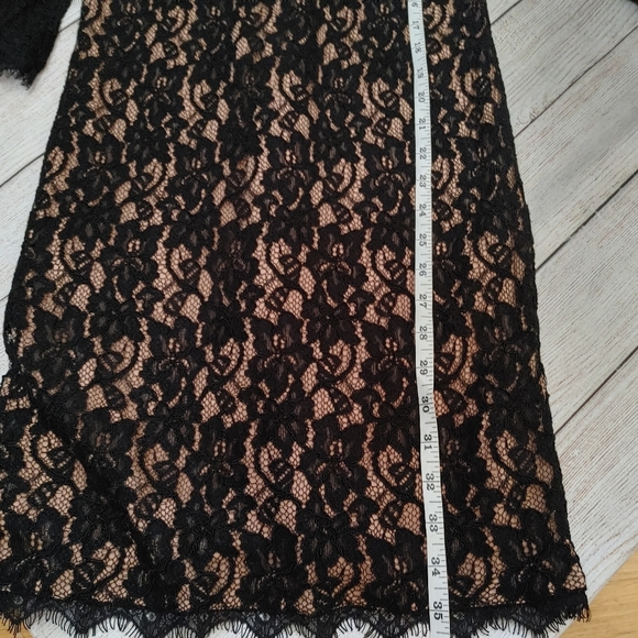 Aritzia Babaton Black Dress 10 Lace Nude lining - Picture 5 of 11